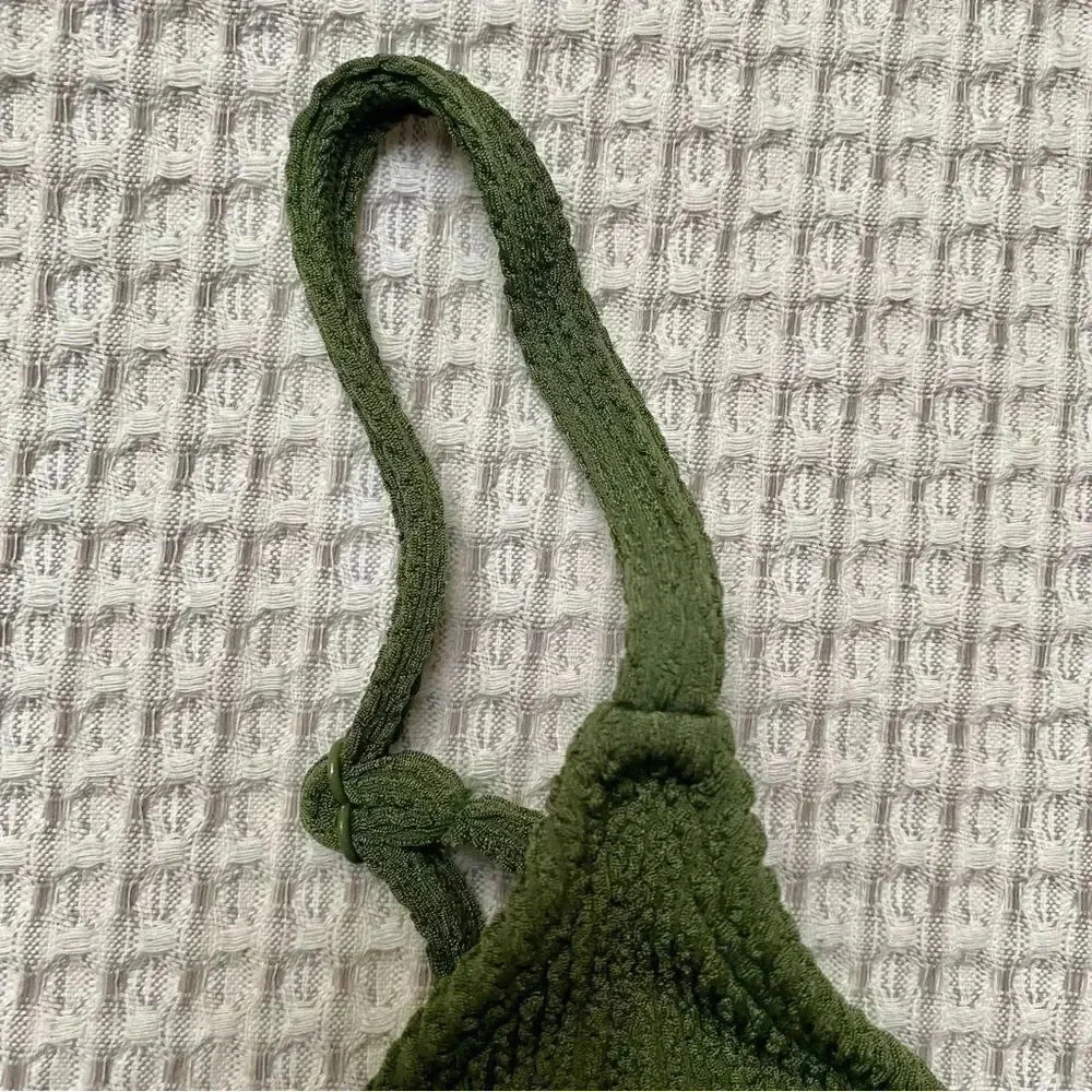 Good American Always Fits Textured Triangle Bikini Top XS Green Pesto NWT - Picture 6 of 11